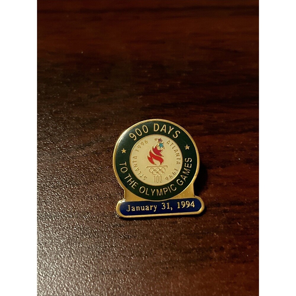 Vintage Countdown To The 1996 Atlanta Olympics‎ 900 Days Lapel Hat Pin